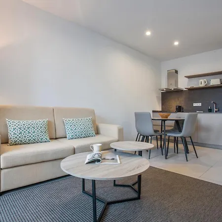 Obsidian Atico Tagoro Cruz * サンタクルスデテネリフェ